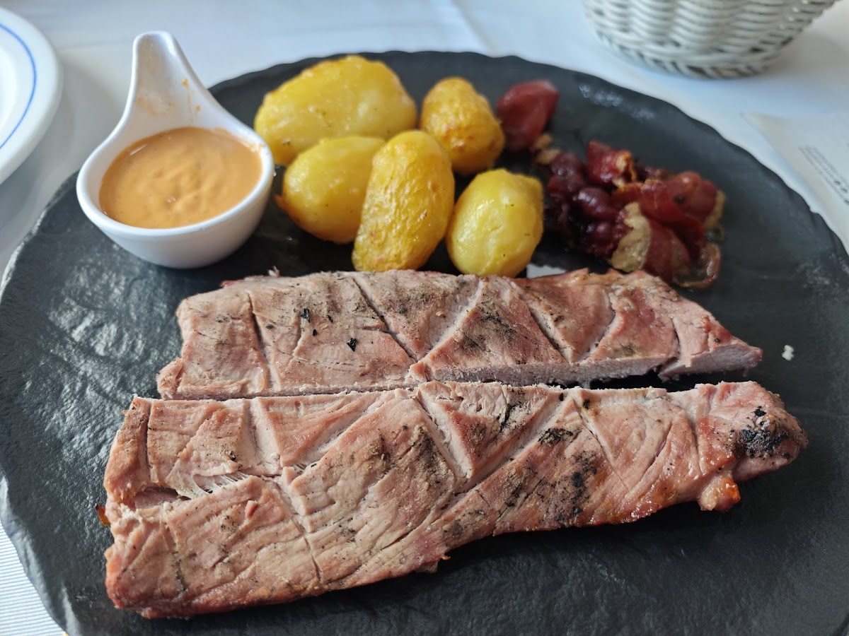 Restaurante El Figon - La Gran Familia-3